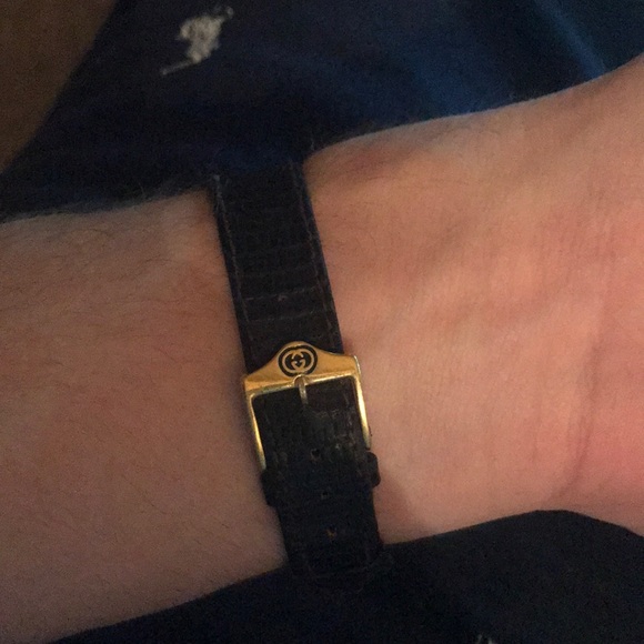 Gucci Watch - Picture 6 of 7